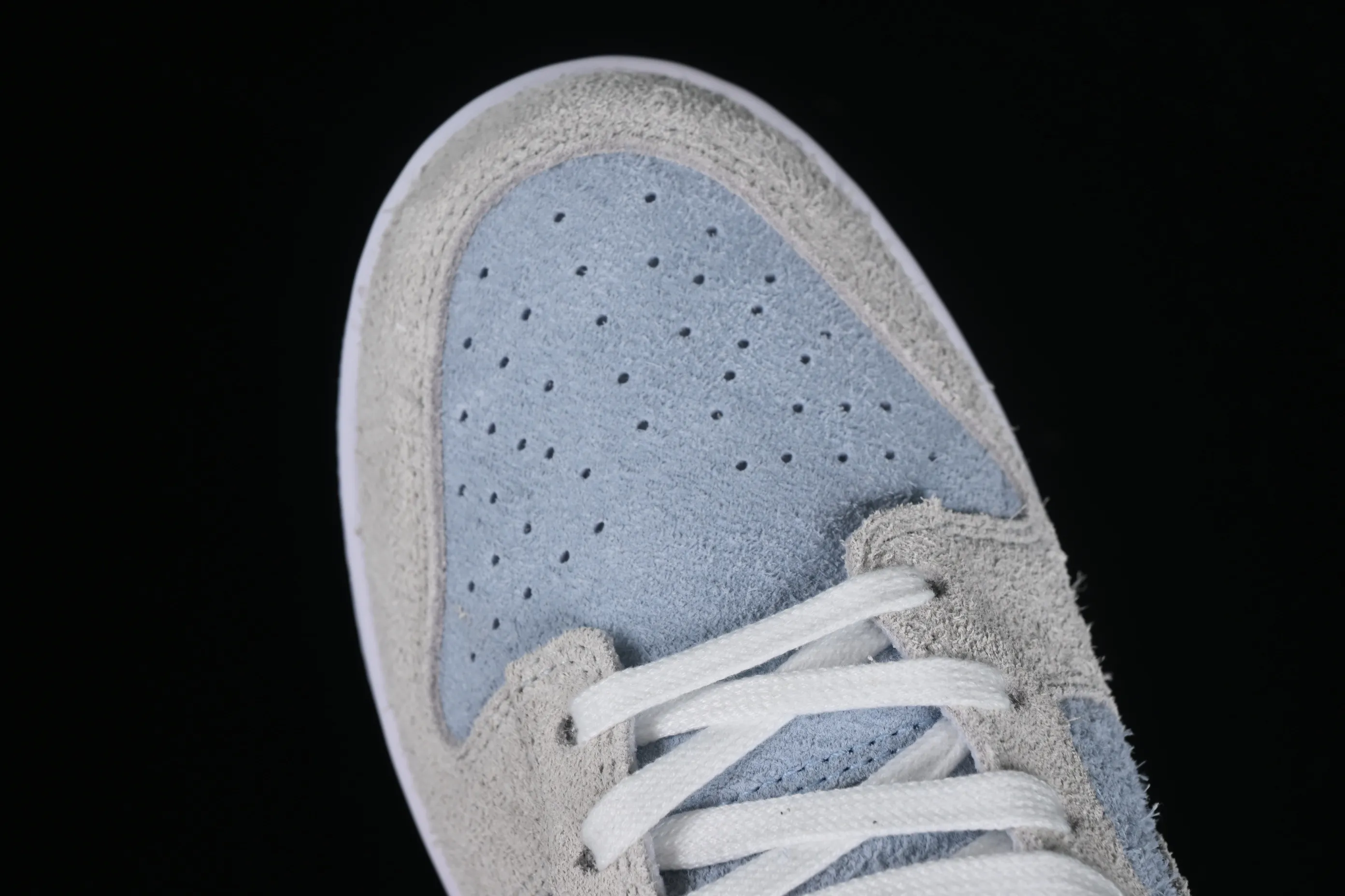 All categories Nk SB Dunk series Nk SB Dunk Low low-top sneakers Nk Dunk Low Frozen 2.0 SB low-top casual sneakers FZ3779-025
